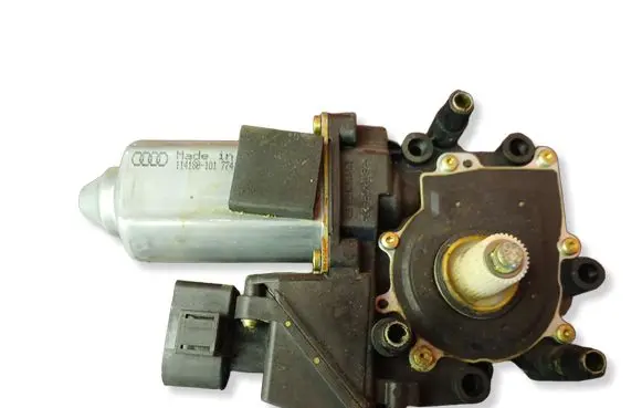 Audi A8 S8 D2 4D Rear door window regulator motor 4D0959802H