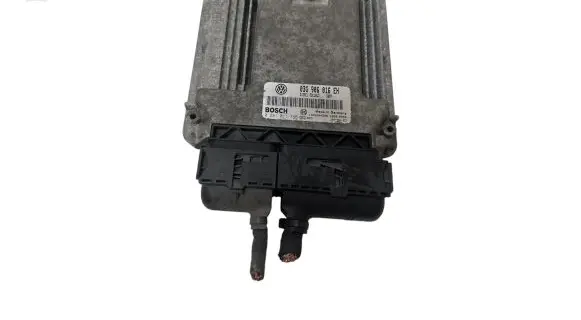 Volkswagen Touran I Engine control unit/module 03G906016EH 1039S04595 0281011786