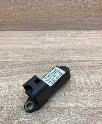Audi A6 S6 C5 4B Airbag deployment crash/impact sensor 4B0959643B