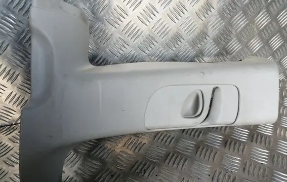 Opel Zafira A Other sill/pillar trim element 90579816 2202098