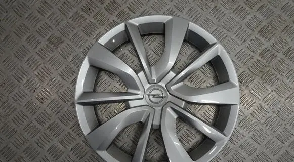 Opel Corsa F R15 wheel hub/cap/trim 9832850180