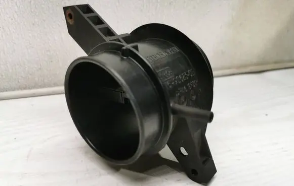 Volvo C30 Mass air flow meter AV619C623CB
