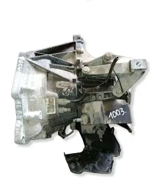 Ford Focus Manual 5 speed gearbox 3M5R7002NJ
