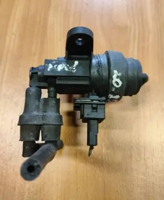 Ford Mondeo Mk III Turbo solenoid valve 3S7Q9E882AA 3E170