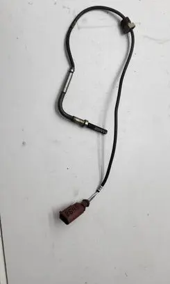 Volkswagen Touran I Exhaust gas temperature sensor 03G906088
