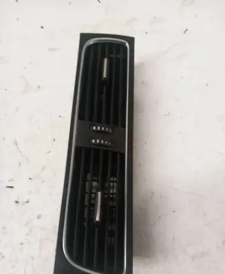 Audi A4 S4 B8 8K Dash center air vent grill 8T1820951B