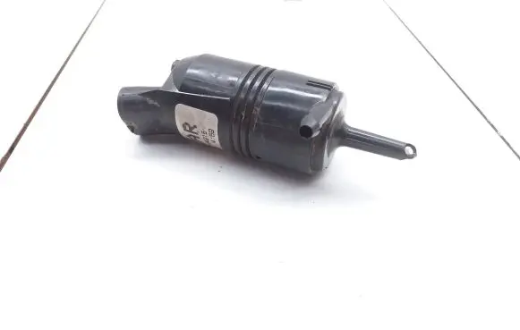 Opel Sintra Windscreen/windshield washer pump 22144915
