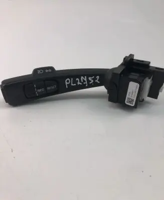 Volvo XC60 Indicator stalk 31334647