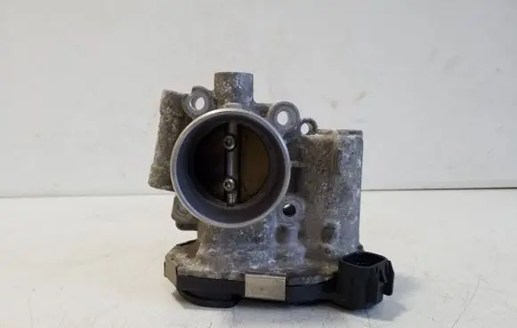 Opel Ampera Throttle valve 55581682