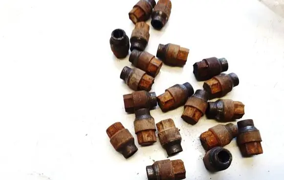 Toyota RAV 4 (XA20) Nuts/bolts 