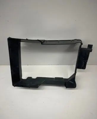 Dacia Sandero III Intercooler air guide/duct channel 215589978R