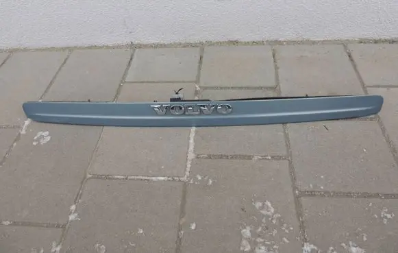 Volvo V50 Trunk door license plate light bar 0753028