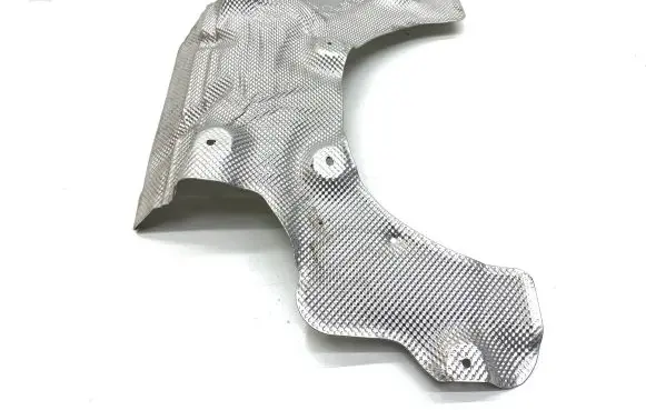 BMW 5 G30 G31 G38 Heat shield in engine bay 51487340208 7340208