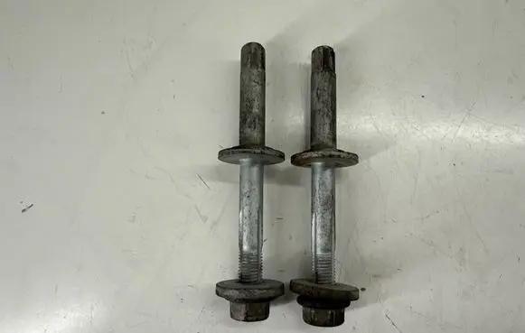 BMW X1 E84 Rear suspension camber bolt 6863853 33326863853