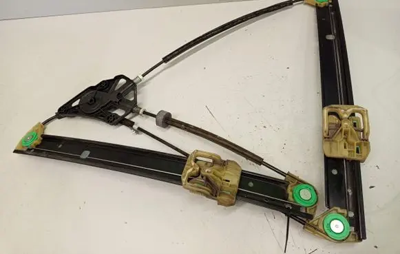 Audi Q3 8U Front window lifting mechanism without motor 8U0837461