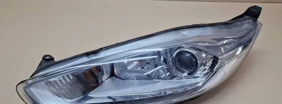 Ford Fiesta Headlight/headlamp 
