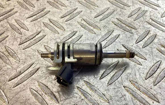 Lexus GS 250 350 300H 450H Fuel injector 2325031120