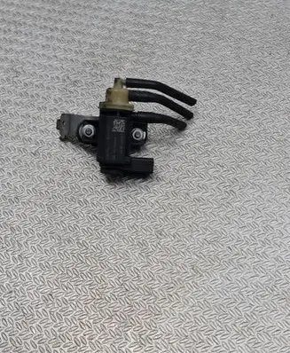 Volkswagen Polo V 6R Turbo solenoid valve 1K0906627B 4011464A