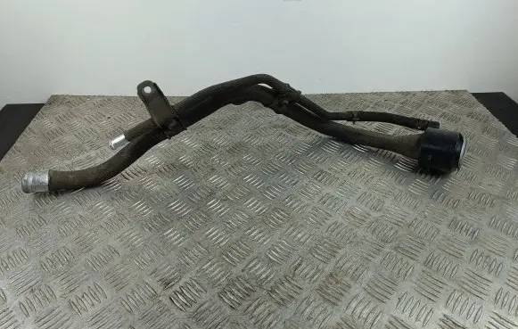 Fuel tank filler neck pipe