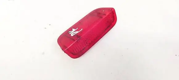 Volkswagen Tiguan Front door card panel trim