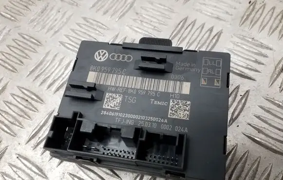 Audi A4 S4 B8 8K Door control unit/module 8K0959795C