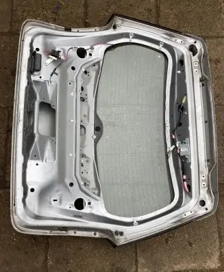 Subaru Outback Tailgate/trunk/boot lid