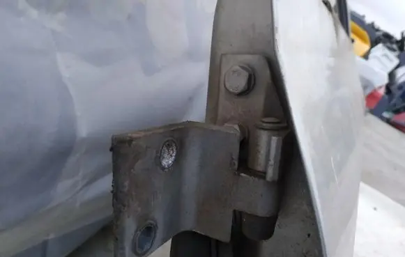 Peugeot 406 Front door upper hinge