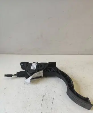 Ford Focus Accelerator throttle pedal BV619F836AB BEV241600 6PV01036830