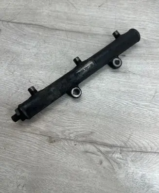Jaguar S-Type Fuel main line pipe A2020001291