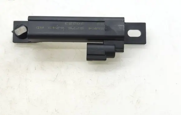 Nissan Qashqai Aerial antenna amplifier 8775623AD