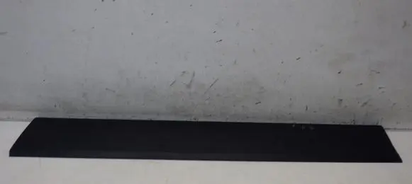 Opel Vivaro Sliding door trim (molding) 93867912