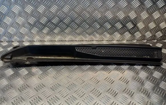Citroen C4 I Picasso Wiper trim 9687793577 903402 900340201