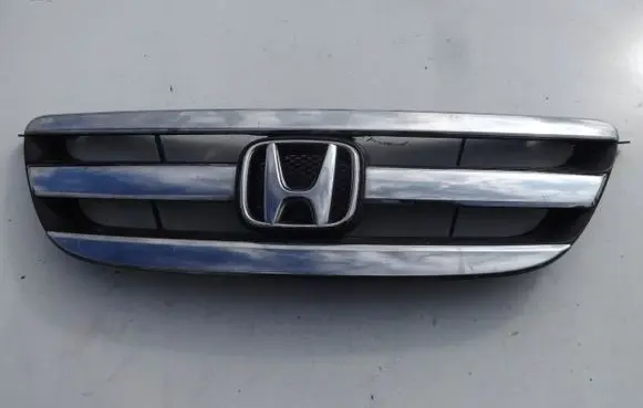 Honda FR-V Front bumper upper radiator grill