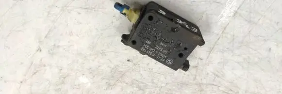 BMW 3 E36 Central locking motor 67118361142 505417