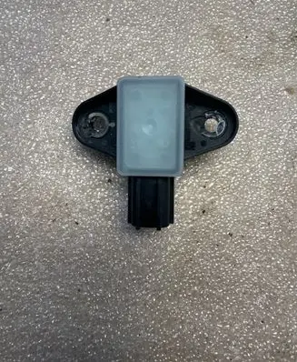 Volkswagen Tiguan Airbag deployment crash/impact sensor 5N095354 10100303 06504924KT