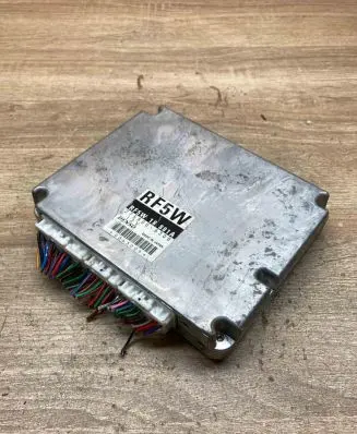 Mazda Premacy Engine control unit/module ECU 2758006300 RF5W18881A RF5W