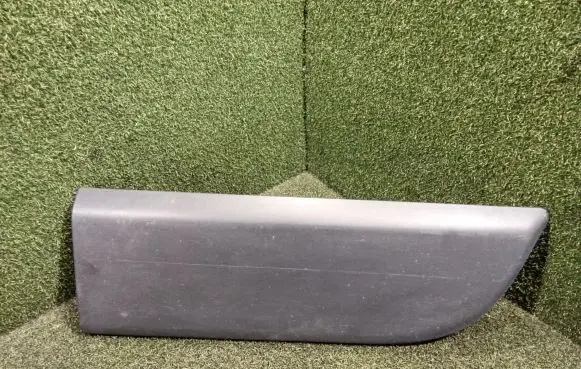 Opel Movano B Front door trim (molding) 808200149R