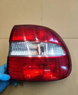 Volvo S40, V40 Rear/tail lights