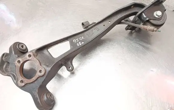 Saab 9-5 Rear upper control arm/wishbone 495582
