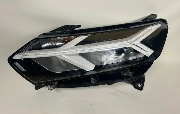Dacia Sandero III Headlight/headlamp