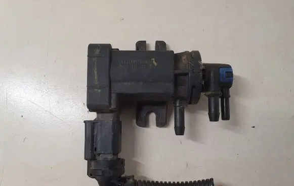 Citroen Jumpy Turbo solenoid valve 9801887680