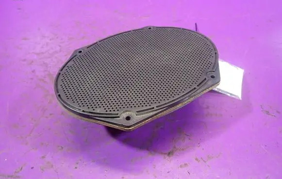 Ford Fusion Front door speaker 