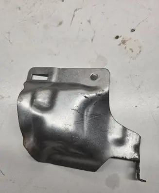 Other engine bay part
