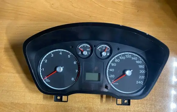 Ford Focus C-MAX Speedometer (instrument cluster) 4M5T10849 44ZU267