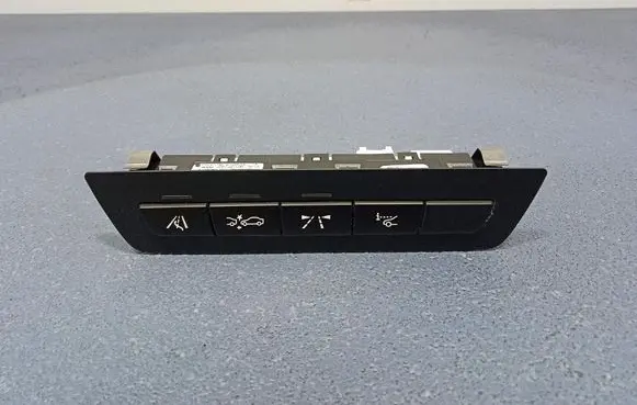 BMW 5 F10 F11 Other switches/knobs/shifts 9220039
