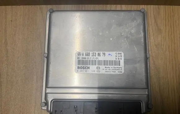 Mercedes-Benz Vaneo W414 Engine control unit/module A6681530679 0281011149