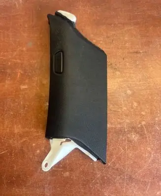 BMW X6 F16 (C) pillar trim 7324920 15671812