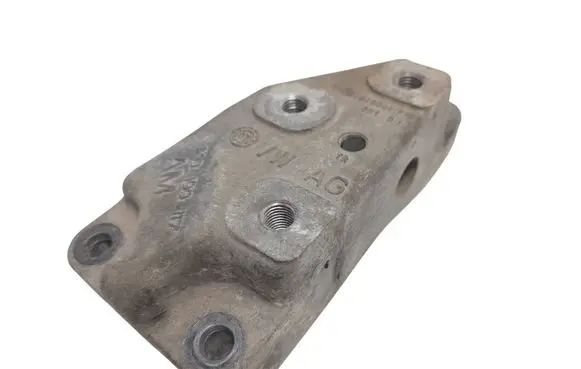 Volkswagen Golf VII Gearbox mounting bracket 1K0199117AM