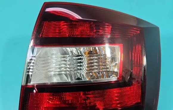 Skoda Rapid (NH) Rear/tail lights 5JJ945312 IMPRK1568461