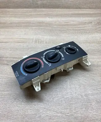 Renault Megane I Climate control unit 663391J B6P101542J